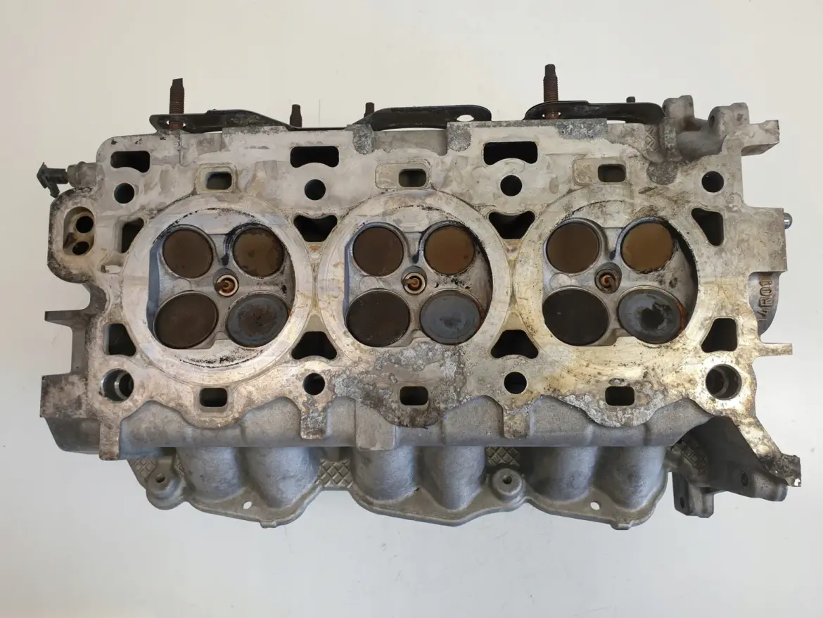 Ford Mondeo MK3 2.5 V6 GŁOWICA CYLINDRÓW prawa