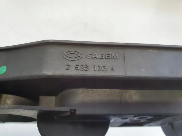 Opel Astra III H 1.8 16V CEWKA ZAPŁONOWA 90536194