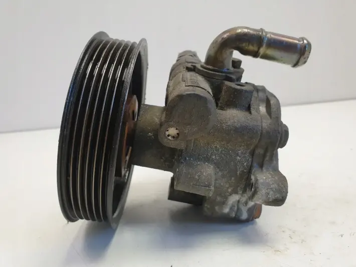 Audi A3 8L 2.0 20V POMPA WSPOMAGANIA oryg