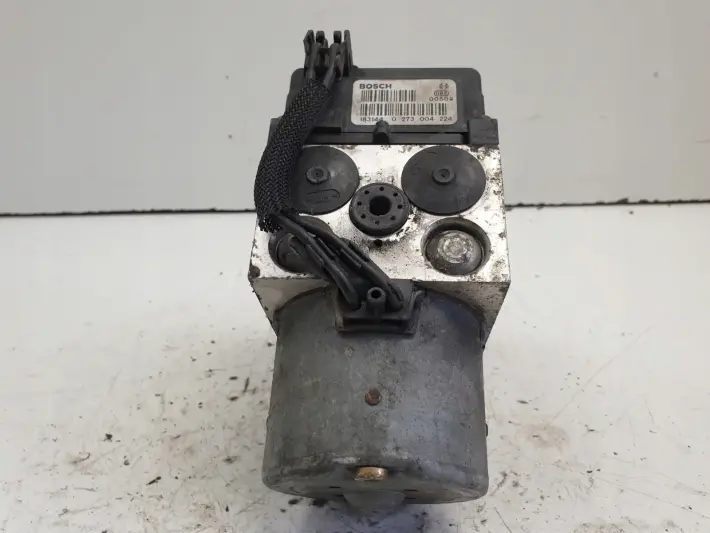 Volvo S40 V40 1.9 D POMPA ABS hamulcowa 30857585