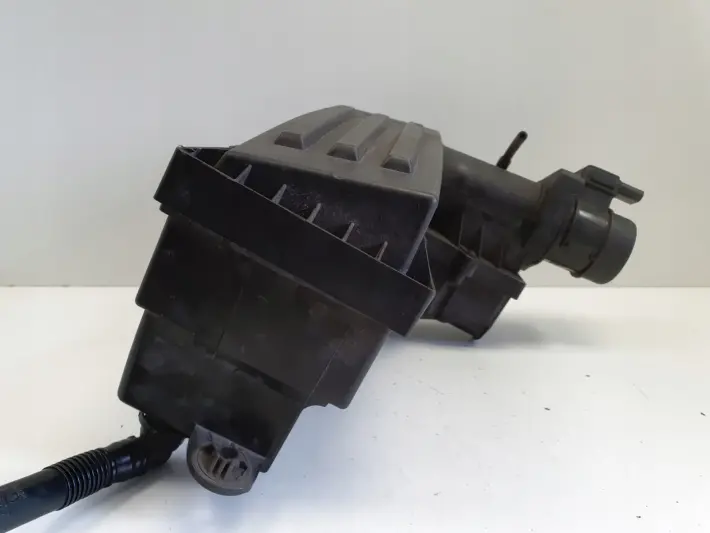 Audi Seat Vw Golf 1.6 1.9 TDI OBUDOWA FILTRA POWIETRZA 3C0129601CA