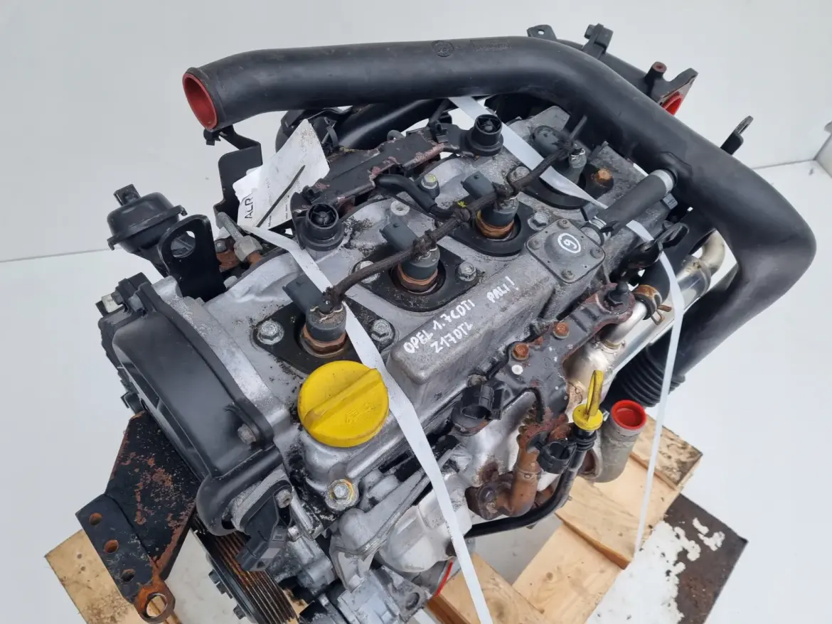 SILNIK KOMPLET Opel Astra III H 1.7 CDTI BOSCH pali Z17DTL