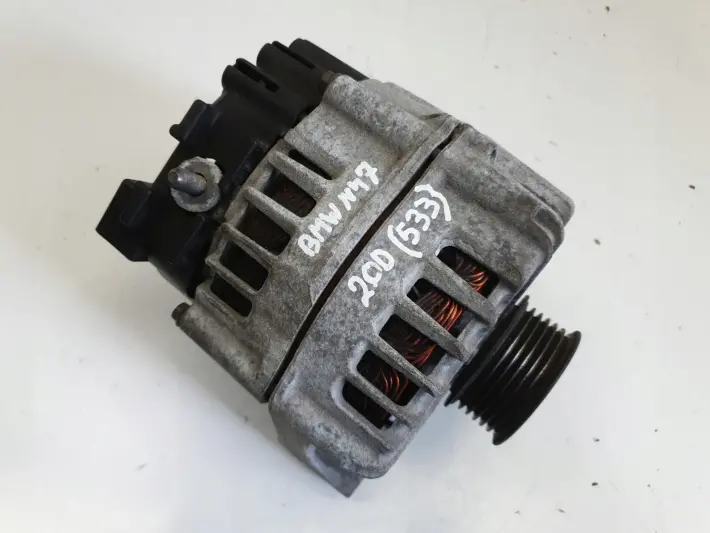 BMW E87 E90 2.0 D ALTERNATOR valeo 7802261 AL03 180A