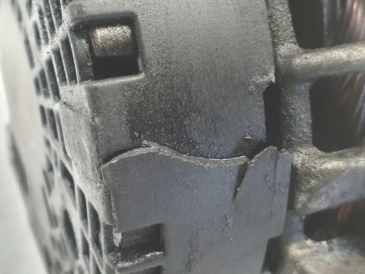 Volvo XC60 2.0 D4 ALTERNATOR bosch 30659580