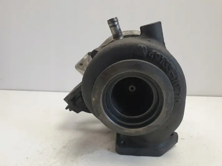 BMW E90 E91 2.0 D TURBOSPRĘŻARKA turbo 7795496