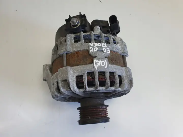 Volvo V70 III 2.0 D3 ALTERNATOR bosch 30659131