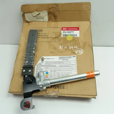 Kia Soul UCHWYT PRZEDNIEGO PASA BEZPIECZEŃSTWA