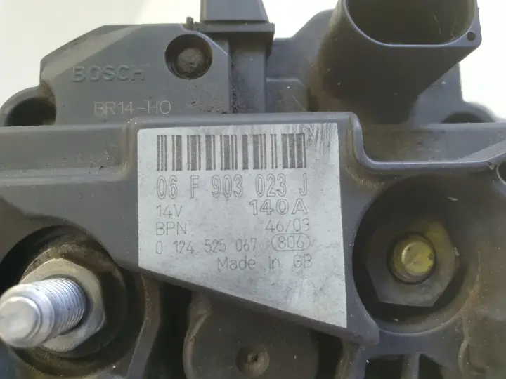 Audi A4 B6 1.9 TDI ALTERNATOR bosch 06F903023J 140A