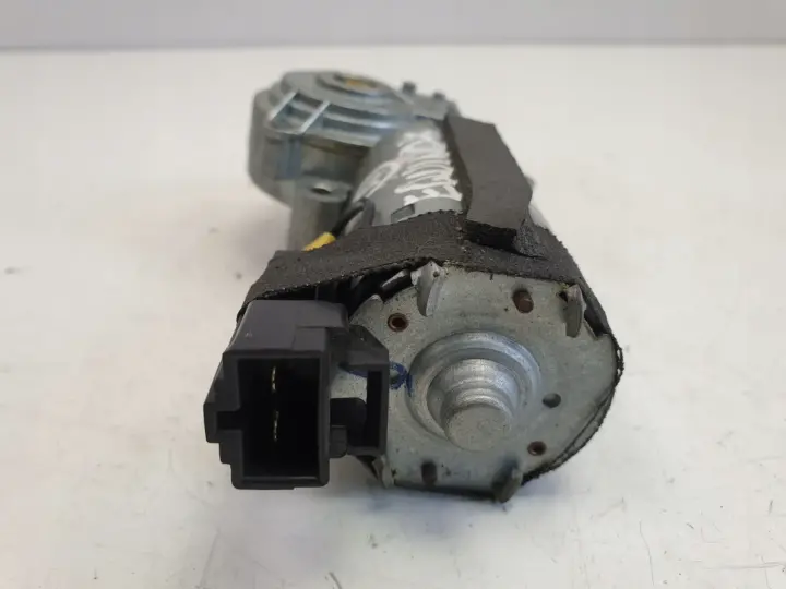 Chevrolet Equinox SILNICZEK SZYBERDACHU 30003505C
