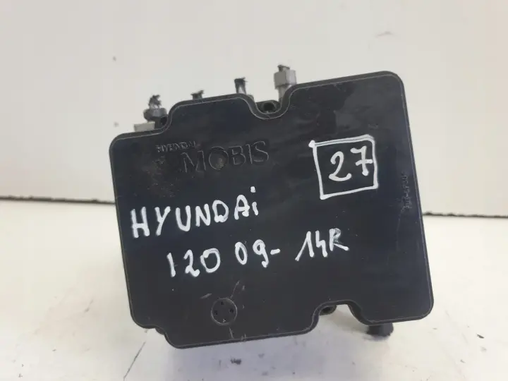 Hyundai i20 POMPA ABS hamulcowa 1J589-20700