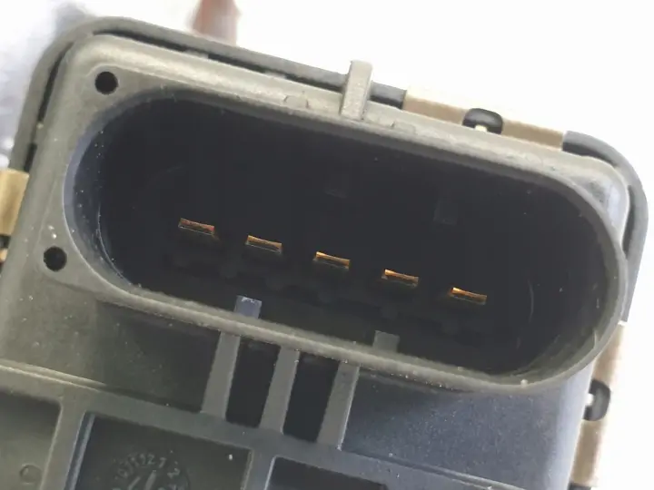 BMW E90 320D 2.0 D TURBOSPRĘŻARKA 7800594C02