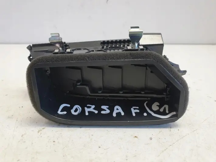Opel Corsa F PRAWA KRATKA NAWIEWU 39198540