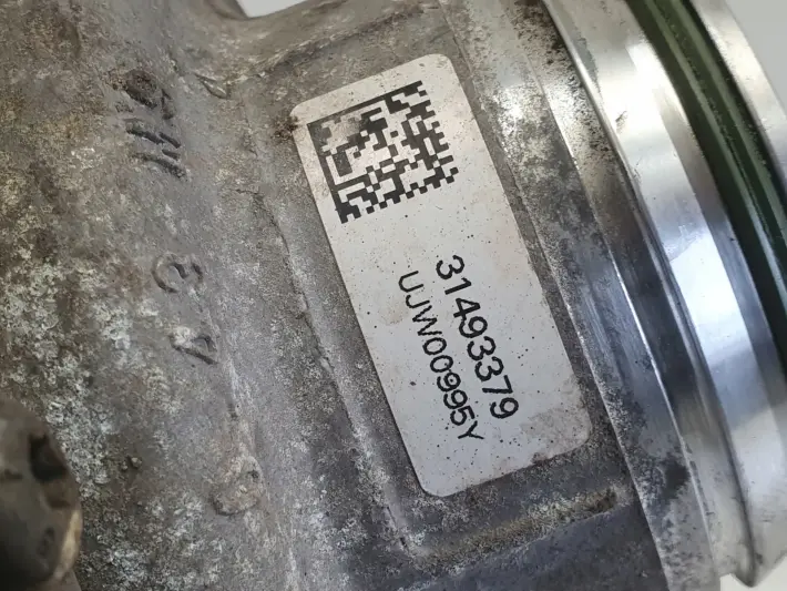 Volvo XC60 S60 V60 II 2.0 D3 TURBOSPRĘŻARKA turbo 31493379