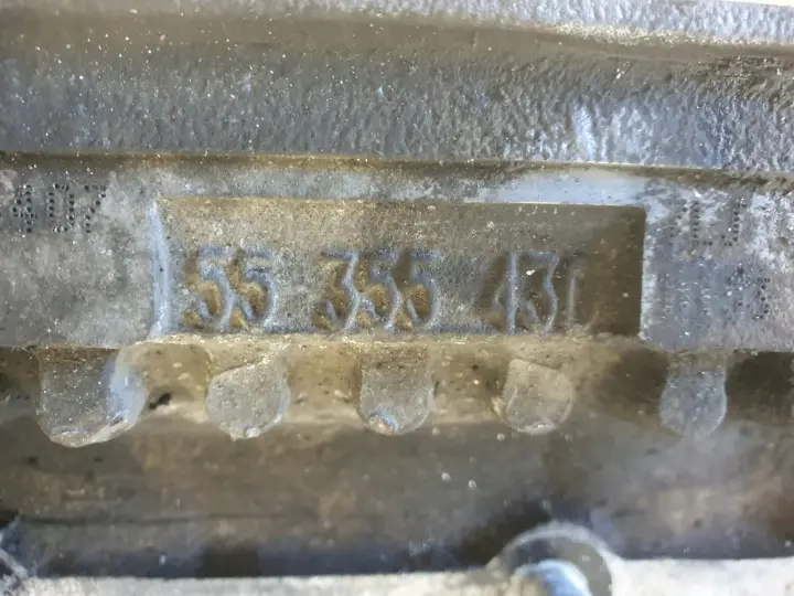 Opel Corsa D 1.2 16V GŁOWICA CYLINDRÓW 55355430
