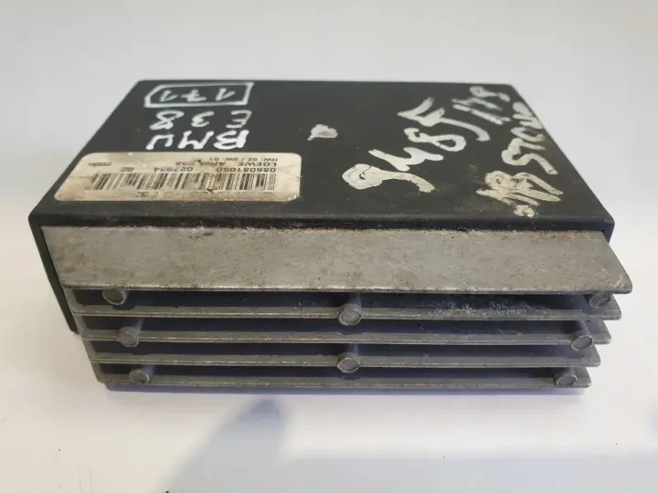 BMW 7 E38 MODUŁ HAKA sterownik 8352406 086081050