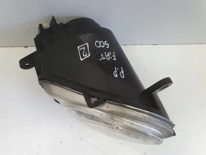 Fiat 500 PRAWY PRZEDNI HALOGEN Przód 45520711