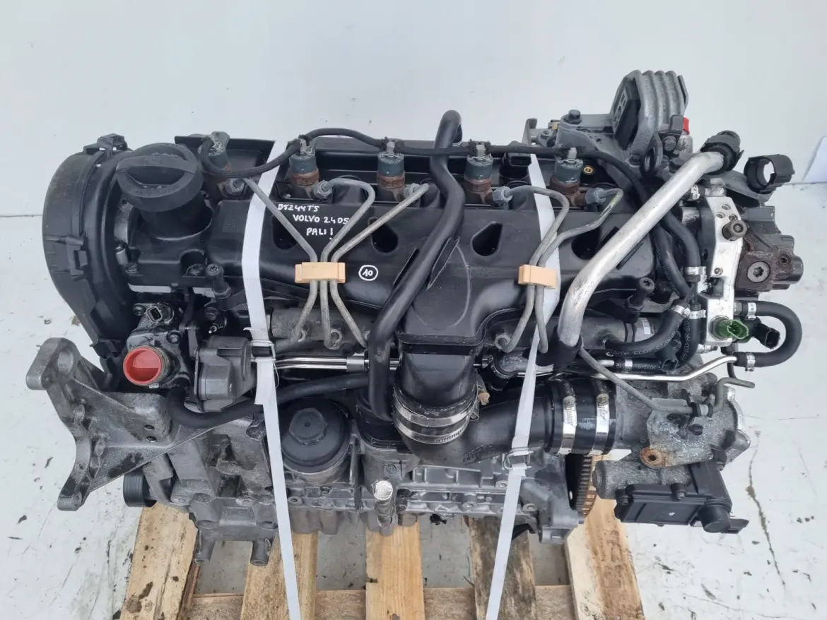 SILNIK BEZ OSPRZĘTU Volvo S80 2.4 D D5 DIESEL 163KM pali D5244T D5244T5
