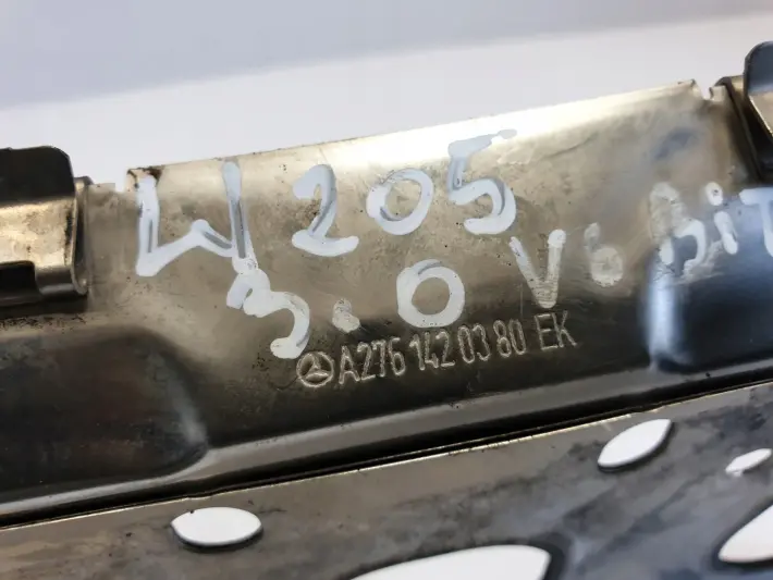Mercedes W205 3.0 V6 OSŁONA TERMICZNA A2761420380