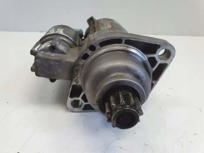 VW Golf V 2.0 TDI ROZRUSZNIK valeo 02M911023N D7GS10