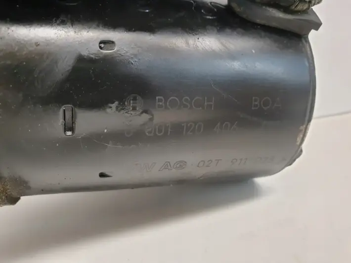 Audi A3 II 8P 1.6 FSI ROZRUSZNIK bosch 0001120406