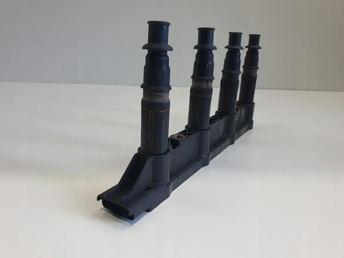 Peugeot 207 1.4 16V CEWKA ZAPŁONOWA delphi 1104091