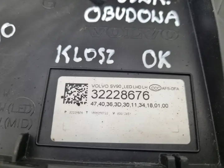 Volvo S90 V90 II PRZEDNIA LAMPA LEWA lewy przód FULL LED EUROPA 32228676