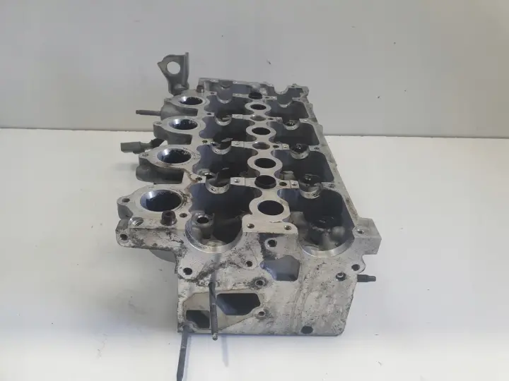 Ford Mondeo MK4 2.0 TDCI GŁOWICA CYLINDRÓW 9688418110