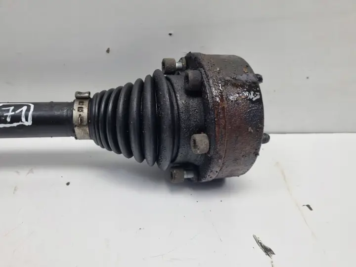 Audi A3 8P VW 2.0 TDI LEWA TYLNA PÓŁOŚ półośka lewy tył 1K0501203D