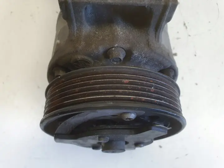VW Passat B6 2.0 TDI SPRĘŻARKA KLIMATYZACJI 5N0820803