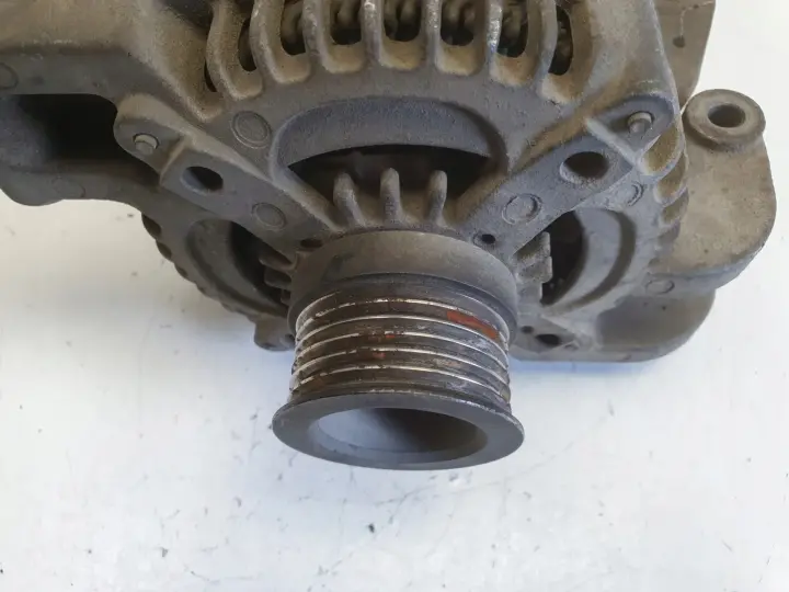 Ford C-Max 1.8 16V ALTERNATOR denso 3M5T-10300-LC 120A