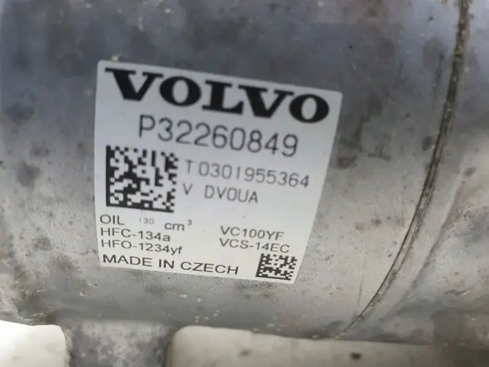 Volvo XC40 2.0 D4 SPRĘŻARKA KLIMATYZACJI kompresor 32260849