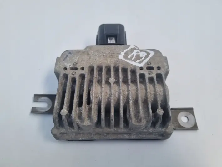 Volvo XC70 II S80 II V70 III STEROWNIK POMPY PALIWA 6G9N-9D372-AC