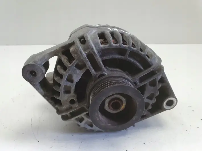 Opel Vectra C 1.8 16V ALTERNATOR bosch 0124425009 YU 120A