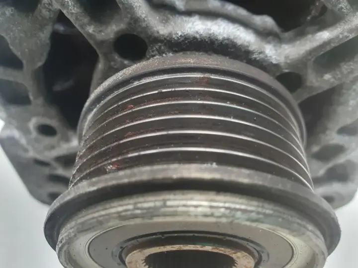 Renault Clio III 1.5 DCI ALTERNATOR 0124425071