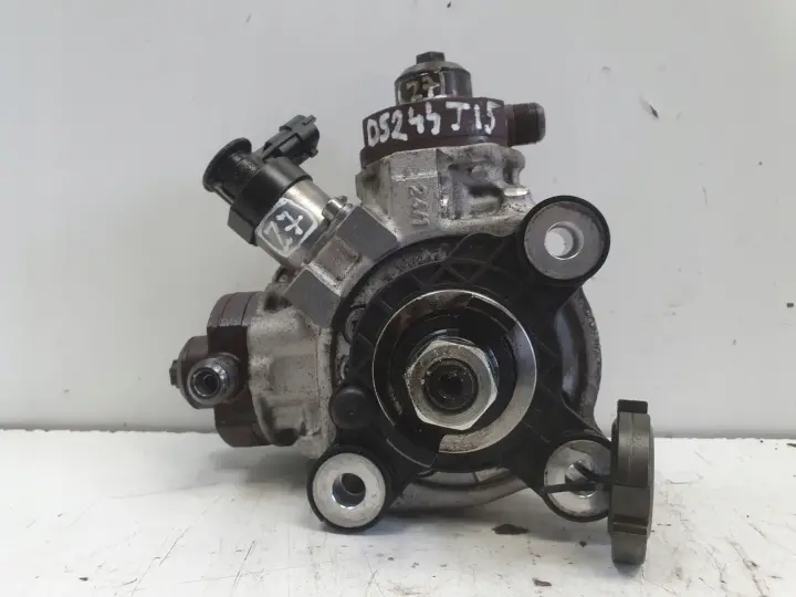 Volvo S60 II V60 2.0 D4 POMPA WTRYSKOWA paliwa 0445010681