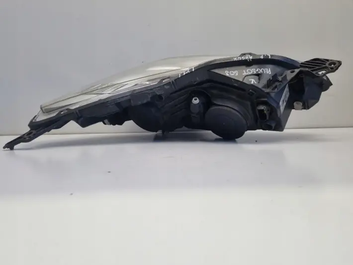 Peugeot 508 10-14r PRZEDNIA LAMPA LEWA lewy przód anglik 9687580480