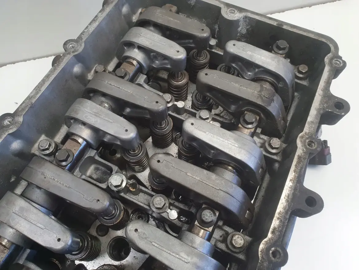 Ford Transit MK6 VI 2.4 TDDI GŁOWICA CYLINDRÓW 4C1Q-6K537