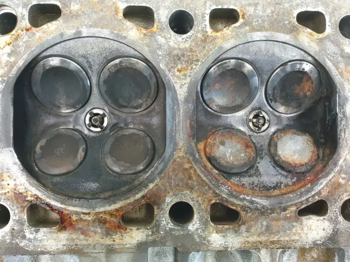 Volvo 850 2.4 2.5 20V GŁOWICA CYLINDRÓW 1001773006