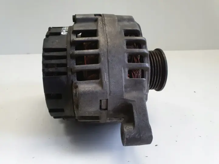 Audi A4 B5 1.8 T ALTERNATOR valeo