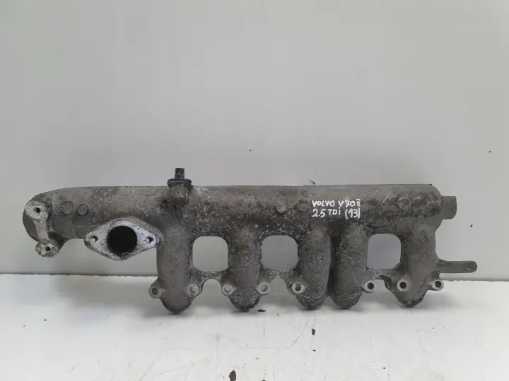 Volvo S80 V70 II 2.5 TDI KOLEKTOR SSĄCY 074129713R