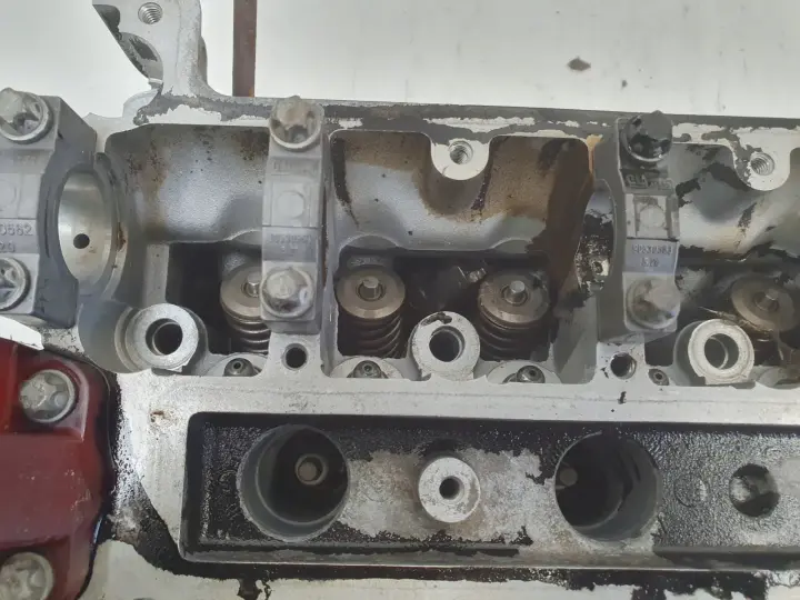 Opel Meriva A 1.4 16V GŁOWICA CYLINDRÓW Z14XEP 55355430