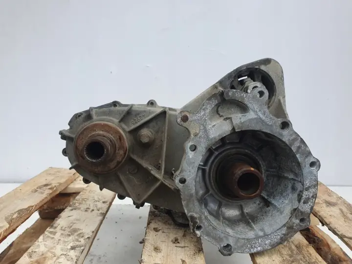 BMW X5 E53 3.0 D REDUKTOR SKRZYNI BIEGOW P1229654