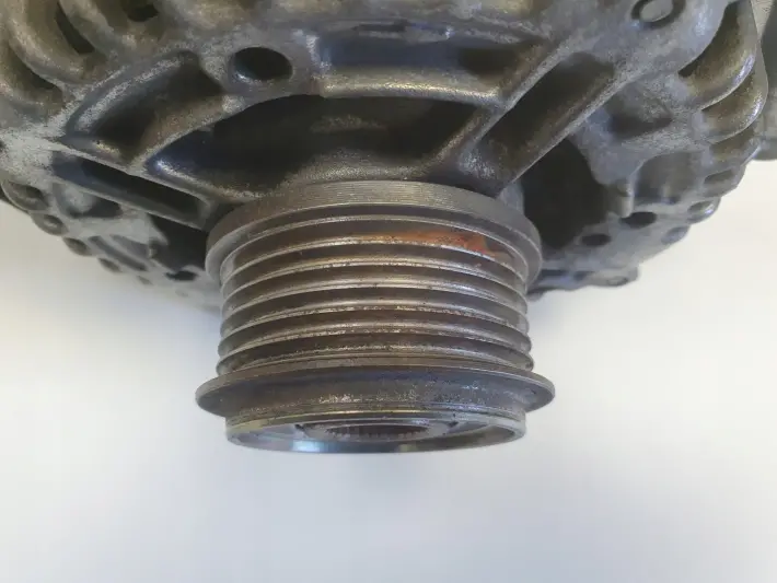 Ford Transit MK7 VII 2.2 TDCI ALTERNATOR 0121615002 bosch
