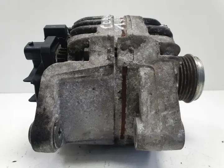 Opel Corsa D 1.2 1.4 16V ALTERNATOR