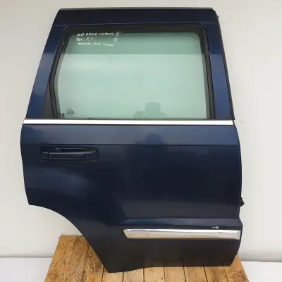 Jeep Grand Cherokee III WK TYLNE DRZWI PRAWE TYŁ