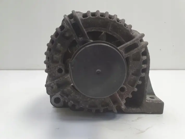 Volvo S80 2.5 T ALTERNATRO 140A 8676498 bosch