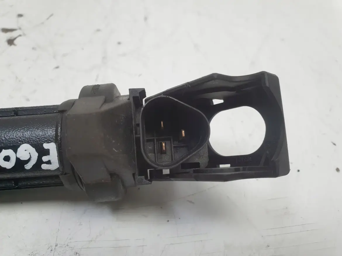 BMW E60 E61 2.5 i CEWKA ZAPŁONOWA 7551260
