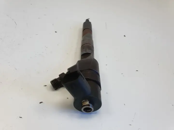 Opel Vectra C 1.9 CDTI 16V WTRYSKIWACZ wtrysk 0445110243