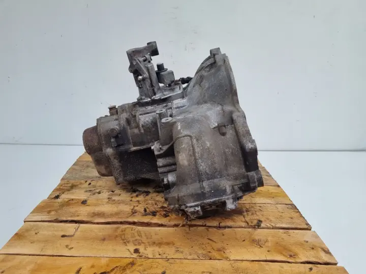 Opel Vectra C 1.6 1.8 16V SKRZYNIA BIEGÓW F17C374 manualna