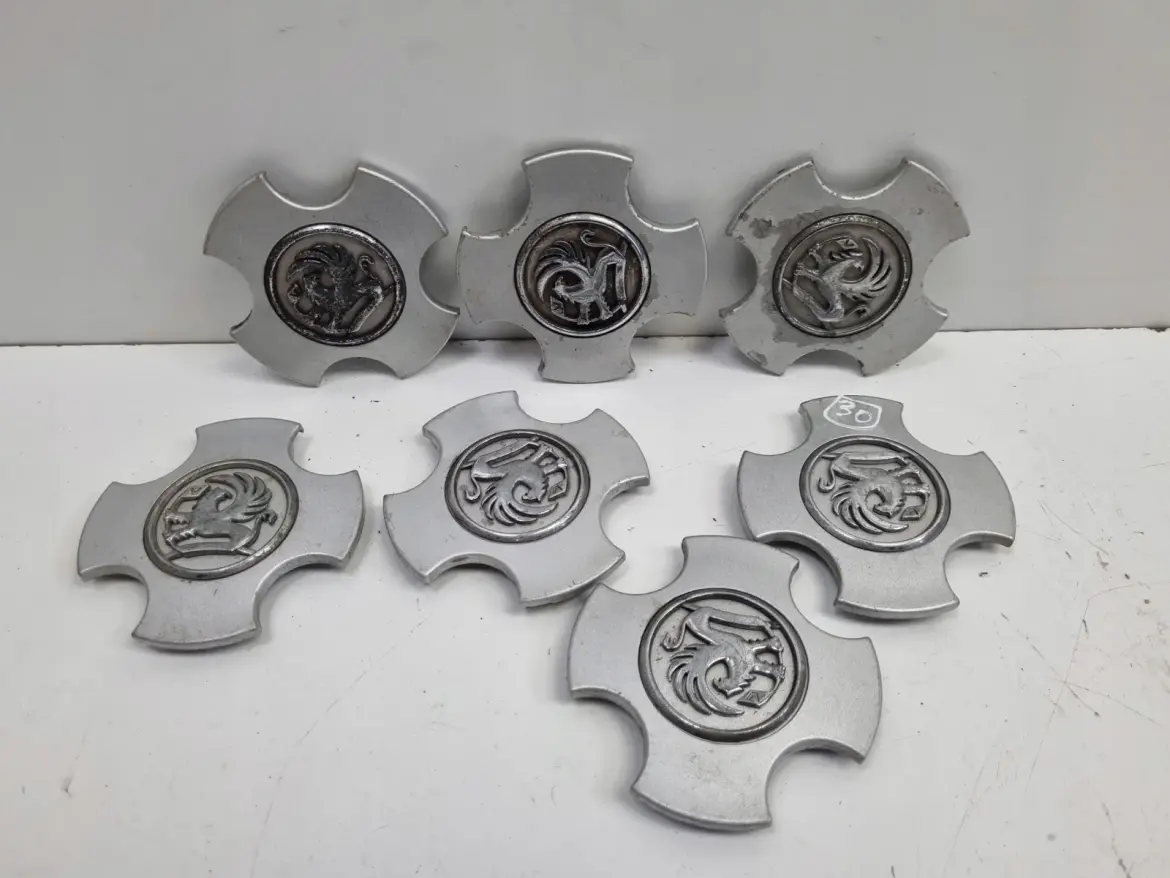 Opel Vauxhall DEKIELEK FELGI Kapsel kołpak 90496305AC 9191533FT 98/99mm